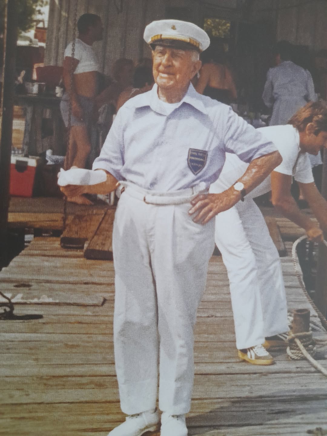 Angelo Majoli in divisa da Comandante del Palio